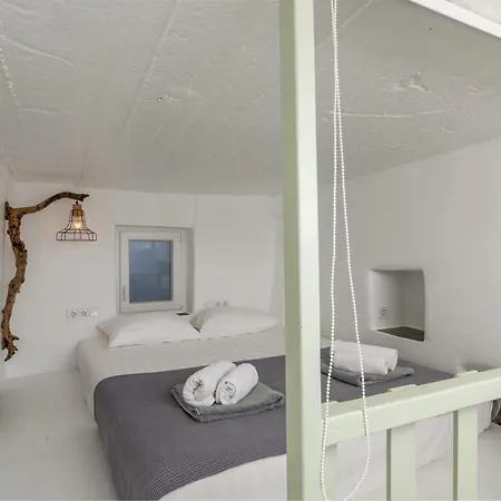 Akrogialis Sirma Klima Сasa de vacaciones Adamantas (Milos)