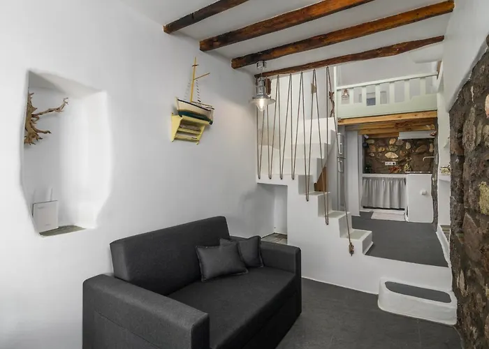 Akrogialis Sirma Klima Holiday home *