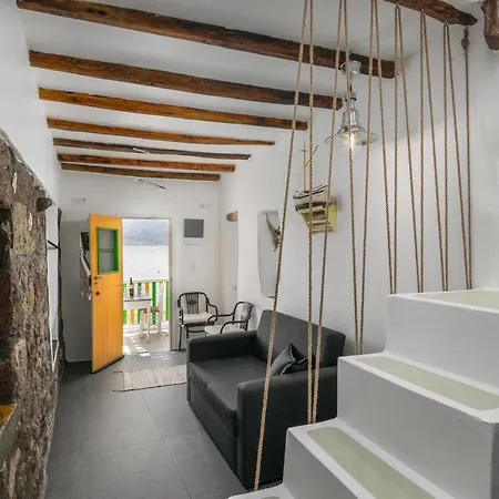 Akrogialis Sirma Klima 度假居 *